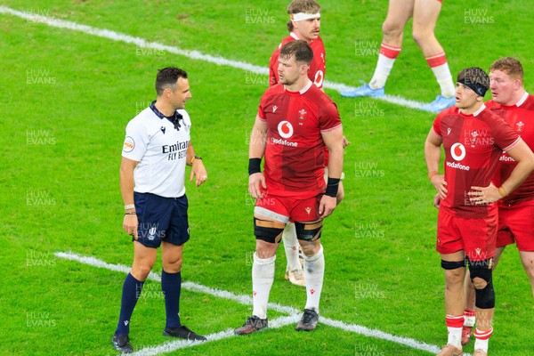 150226 - Wales v France - Guinness Six Nations - Olly Cracknell of Wales speaks with Referee James Doleman