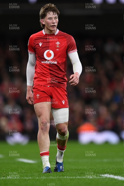 150226 - Wales v France - Guinness Men's Six Nations - Ellis Mee of Wales