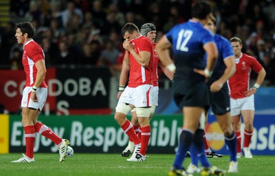 15.10.11 - Wales v France - Rugby World Cup Semi-Final 2011 - Sam Warburton of Wales leaves the field after being sent off. 