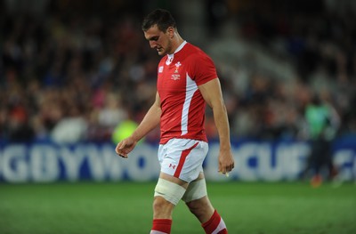 15.10.11 - Wales v France - Rugby World Cup Semi-Final 2011 - Sam Warburton of Wales leaves the field after being sent off. 