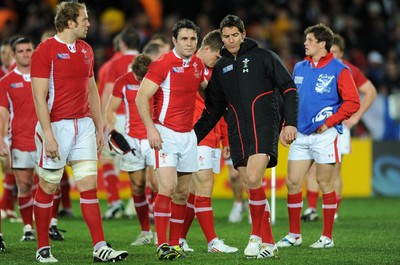 15.10.11 - Wales v France - Rugby World Cup Semi-Final 2011 - Stephen Jones and James Hook of Wales look dejected at the end of the game. 