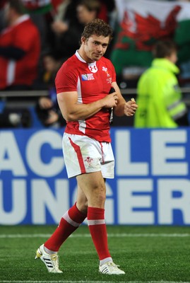 15.10.11 - Wales v France - Rugby World Cup Semi-Final 2011 - Leigh Halfpenny of Wales looks dejected at the end of the game. 