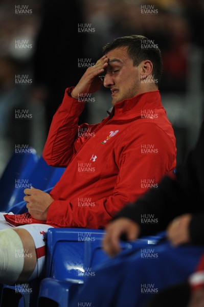15.10.11 - Wales v France - Rugby World Cup Semi-Final 2011 - Sam Warburton of Wales looks on from the bench after being sent off. 