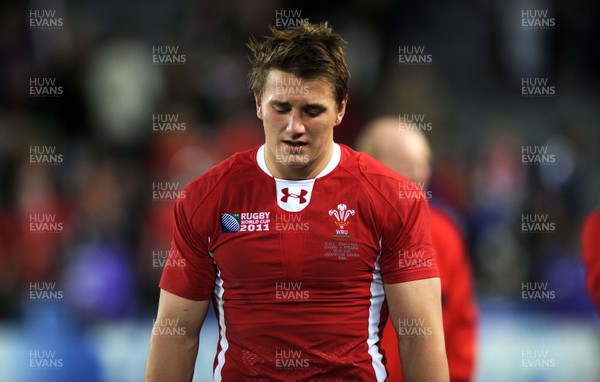 15.10.11 - Wales v France - Rugby World Cup Semi-Final 2011 - Jonathan Davies of Wales looks dejected at the end of the game. 