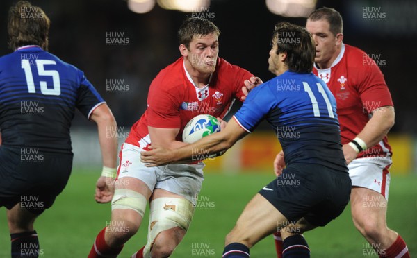 15.10.11 - Wales v France - Rugby World Cup Semi-Final 2011 - Dan Lydiate of Wales is tackled by Alexis Palisson of France. 