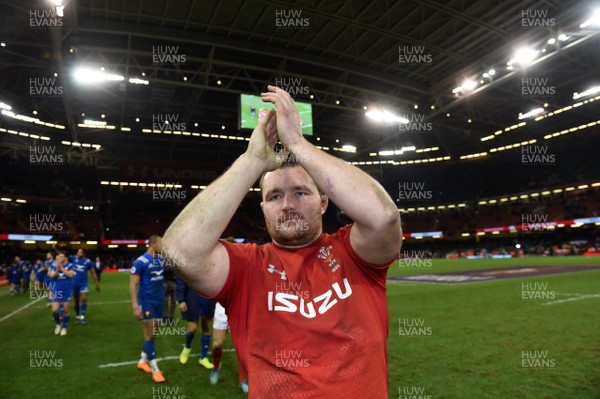 170318 - Wales v France - NatWest 6 Nations 2018 - Ken Owens of Wales at the end of the game