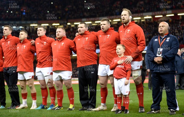170318 - Wales v France - NatWest 6 Nations 2018 - Mascot during the anthems