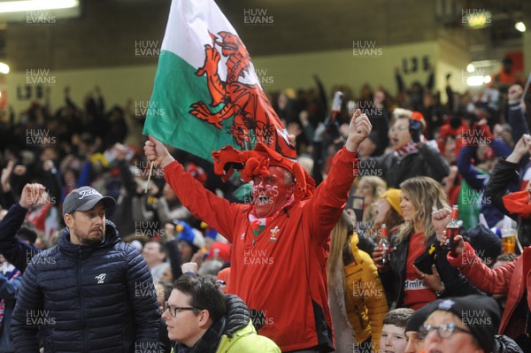170318 - Wales v France - NatWest 6 Nations Championship - Wales fans celebrate