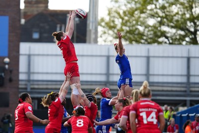 180426 - Wales v France - Guinness Women's Six Nations - Kate Williams of Wales wins a line out