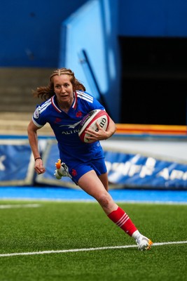 180426 - Wales v France - Guinness Women's Six Nations - Pauline Bourdon Sansus of France scores her team’s fourth try