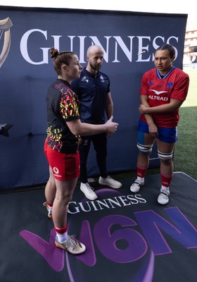 180426 - Wales v France, Guinness Women’s 6 Nations - Kate Williams of Wales and Manae Feleu of France at the coin toss