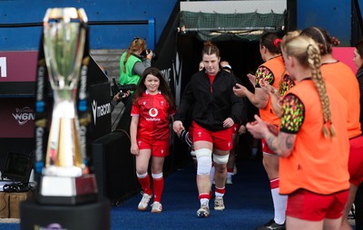 180426 - Wales v France, Guinness Women’s 6 Nations - Wales captain Kate Williams walks out and lines up for the anthem with the match mascot