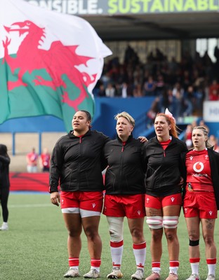 180426 - Wales v France, Guinness Women’s 6 Nations - Sisilia Tuipulotu, Donna Rose, Georgia Evans, Keira Bevan of Wales line up for the anthem