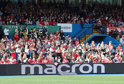 180426 - Wales v France, Guinness Women’s 6 Nations - Fans at the match