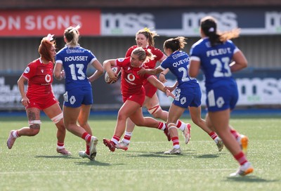 180426 - Wales v France, Guinness Women’s 6 Nations - Molly Reardon of Wales