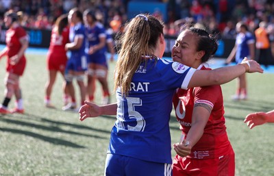 180426 - Wales v France, Guinness Women’s 6 Nations - Jenna De Vera of Wales with Pauline Barrat of France 