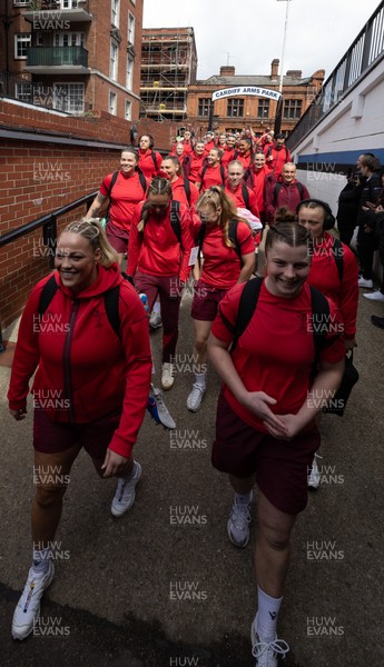180426 - Wales v France, Guinness Women’s 6 Nations - The team make their way to the stadium