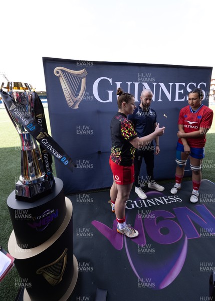 180426 - Wales v France, Guinness Women’s 6 Nations - Kate Williams of Wales and Manae Feleu of France at the coin toss