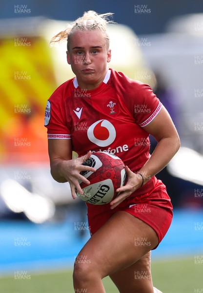 180426 - Wales v France, Guinness Women’s 6 Nations - Seren Singleton of Wales