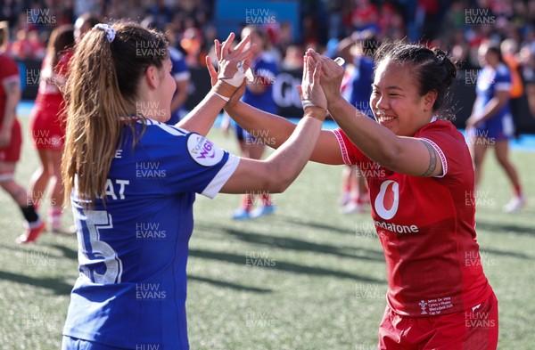 180426 - Wales v France, Guinness Women’s 6 Nations - Jenna De Vera of Wales with Pauline Barrat of France 