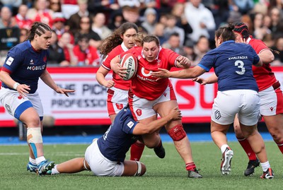 210424 - Wales v France, Guinness Women’s 6 Nations - Gwenllian Pyrs of Wales charges forward