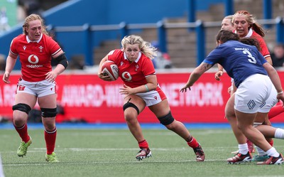 210424 - Wales v France, Guinness Women’s 6 Nations - Alex Callender of Wales