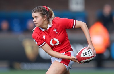 210424 - Wales v France, Guinness Women’s 6 Nations - Mollie Wilkinson of Wales