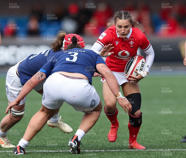 210424 - Wales v France, Guinness Women’s 6 Nations - Jasmine Joyce of Wales charges forward