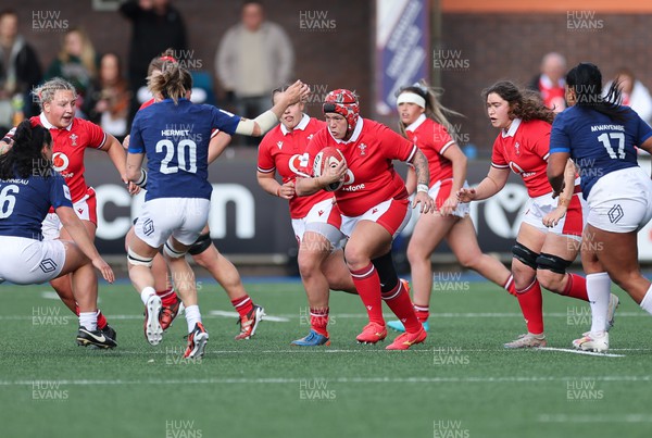 210424 - Wales v France, Guinness Women’s 6 Nations - Donna Rose of Wales takes on Gaelle Hermet of France