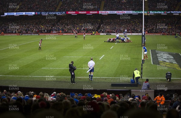 220220 - Wales v France - Guinness 6 Nations - Wales scrum 5 metres from the line