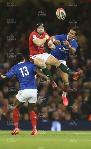 220220 - Wales v France, Guinness Six Nations Championship 2020 - Leigh Halfpenny of Wales and Teddy Thomas of France compete for the ball
