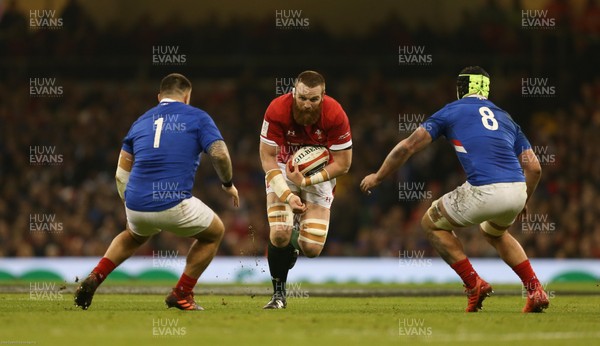 220220 - Wales v France, Guinness Six Nations Championship 2020 - Jake Ball of Wales takes on Cyril Baille of France and Gregory Alldritt of France