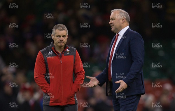 220220 - Wales v France, Guinness Six Nations Championship 2020 - Wales head coach Wayne Pivac, right, with defence coach Byron Hayward