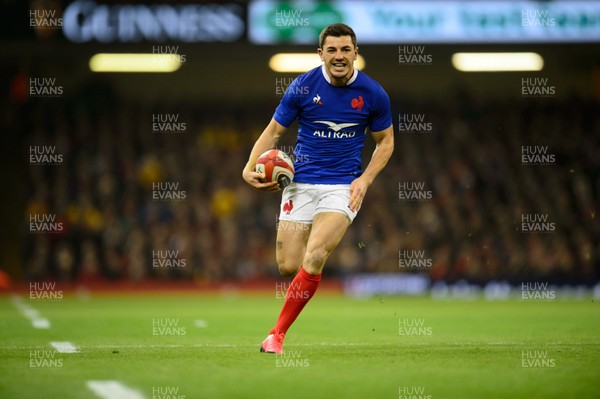 220220 - Wales v France - Guinness Six Nations - Anthony Bouthier of France breaks to score a try 