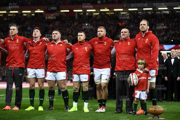 220220 - Wales v France - Guinness Six Nations - George North, Josh Adams, Wyn Jones, Gareth Davies, Ross Moriarty, Ken Owens, Alun Wyn Jones and mascot during the anthems