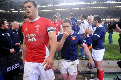 26.02.10 - Wales v France - RBS Six Nations 2010 - Jamie Roberts and Shane Williams of Wales looks dejected. 