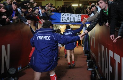 26.02.10 - Wales v France - RBS Six Nations 2010 - French players celebrate win with fans as the walk up the tunnel. 