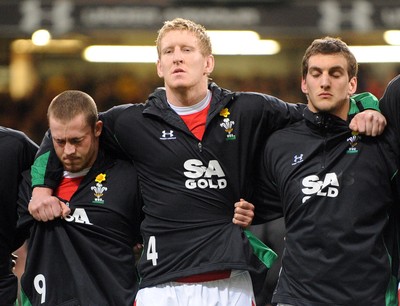 26.02.10 - Six Nations Rugby, Wales v France Wales' Bradley Davies (ctr) during a minutes silence in memory of his mother who died during the build up to this match  