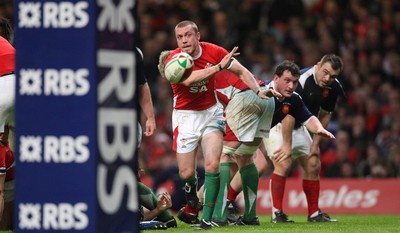 26.02.10 ... Wales v France, RBS 6 Nations 2010 -  Wales' Richard Rees  