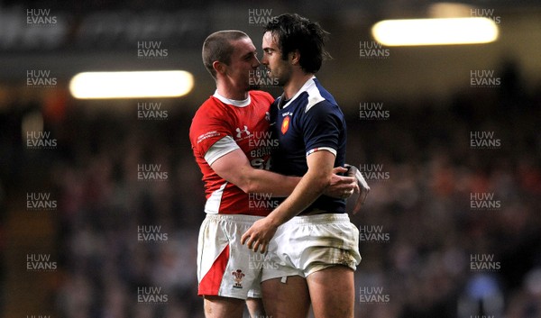 26.02.10 - Wales v France - RBS Six Nations 2010 - Richie Rees of Wales and Morgan Parra of France square up. 