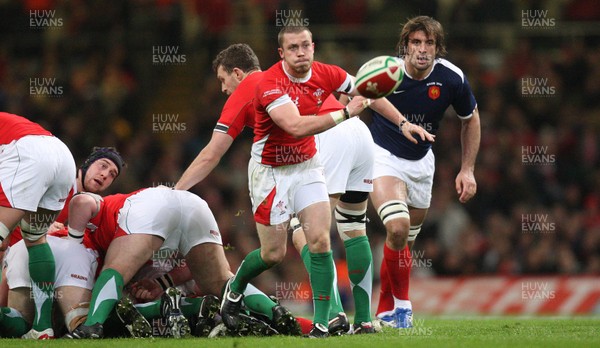 26.02.10 ... Wales v France, RBS 6 Nations 2010 -  Wales' Richard Rees   