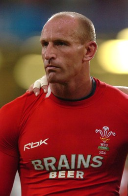 26.08.07 - Wales v France - Invesco Perpetual 2007 Summer Series - Wales' Gareth Thomas 