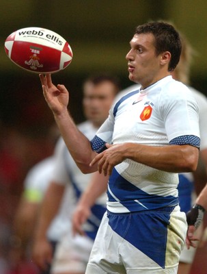 26.08.07 - Wales v France - Invesco Perpetual 2007 Summer Series - France's Pierre Mignoni 