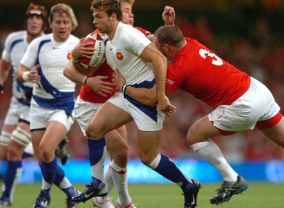 26.08.07 - Wales v France - Invesco Perpetual 2007 Summer Series - France's Vincent Clerc 