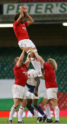26.08.07  Wales v France... Wales' Colin Charvis wins lineout ball. 