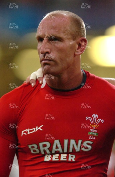 26.08.07 - Wales v France - Invesco Perpetual 2007 Summer Series - Wales' Gareth Thomas 