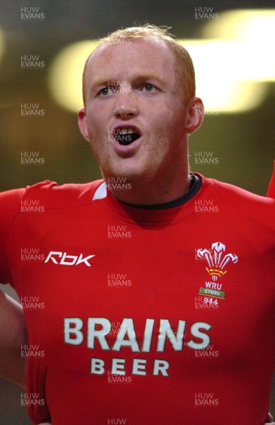 26.08.07 - Wales v France - Invesco Perpetual 2007 Summer Series - Wales' Martyn Williams 