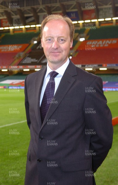 26.08.07 - Wales v France - Invesco Perpetual 2007 Summer Series - New WRU Head of Marketing, Gwyn Dolphin 