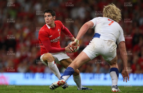 26.08.07 - Wales v France -  Wales' James Hook looks to feed the ball out 