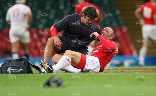 26.08.07 - Wales v France -  Wales' Gareth Thomas is left dazed after receiving injury 